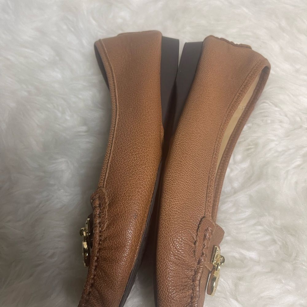 Michael Kors Hamilton Tan Leather Moccasin MK Logo accent SZ8.5 - Picture 7 of 10